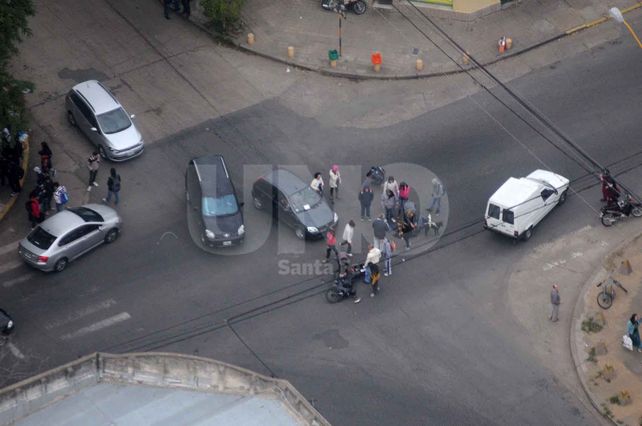 Choque. En Marcial Candioti y Juan del Campillo a las 13.12