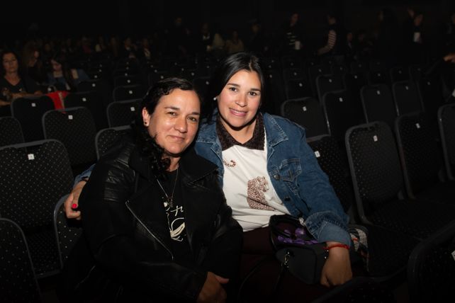 Lorena Vera y Daiana Villanueva