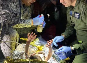 La madre de los niños rescatados en la selva estuvo cuatro días viva