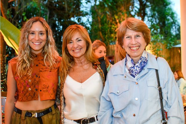 Sofia Navarro, Gabriela Kunzke y Virginia Luraschi.