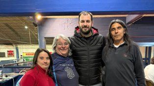 El santafesino Luciano De Cecco en su reciente paso por el torneo organizado por Gimnasia y Esgrima que lleva su nombre. &nbsp;