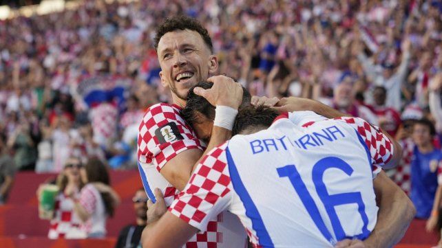 Croacia hizo los deberes y aseguró su lugar