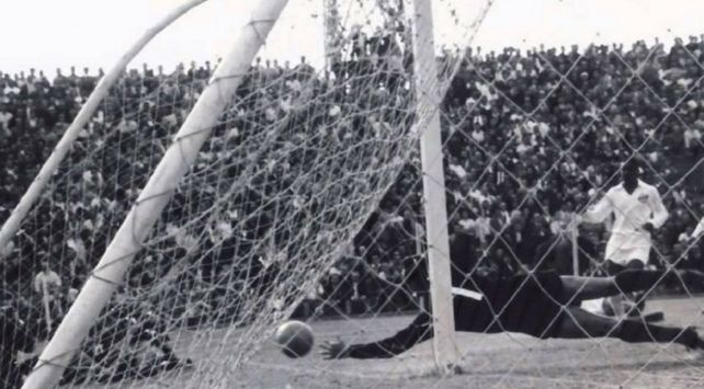 Gol de Colón al Santos