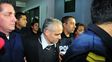 al banquillo. Durante las audiencias testificaron 24 curas, cuatro ex sacerdotes, tres obispos, víctimas y el propio Ilarraz (en el centro de la foto).