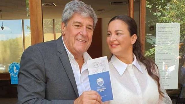 Luis Rubeo y su flamante esposa