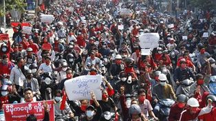 La manifestación de este domingo fue la más masiva en décadas en Myanmar.