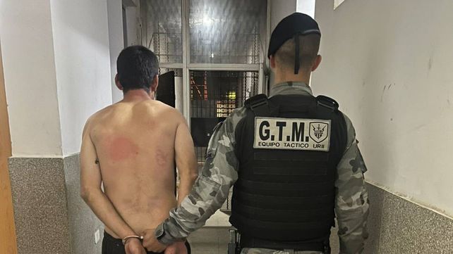 El presunto autor del femicidio fue identificado a la noche.