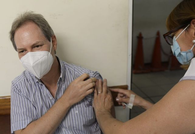 El operativo arrancó poco después de las 8 en el Hospital Centenario.&nbsp;