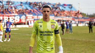 El arquero Darío Sand sería el apuntado por el DT de Colón Ezequiel Medrán.