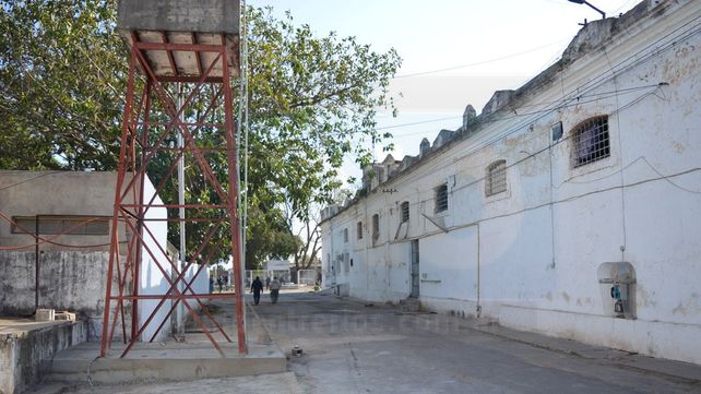 Un recorrido entre los muros que albergan a la Unidad Penal N° 1