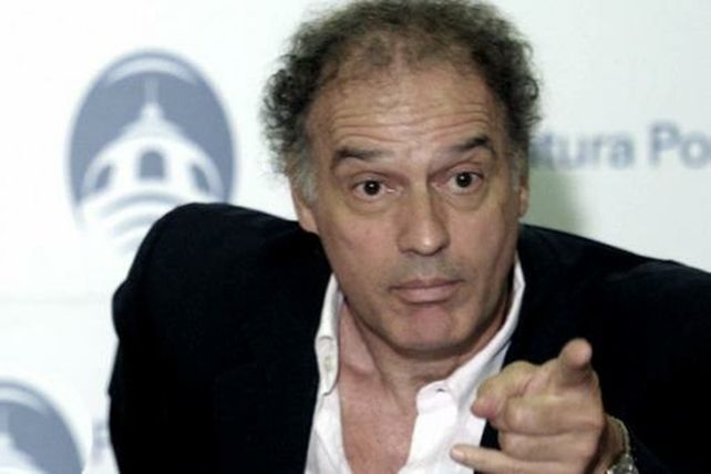 Ibarra. Ex jefe de Gobierno.