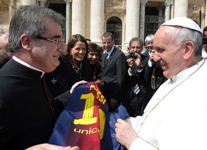 Francisco: Dios es una persona concreta, no algo impalpable