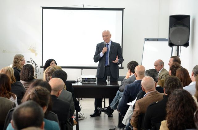 Bonfatti encabezó las jornadas de trabajo del Programa de Intervención Integral en Barrios