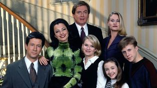 Elenco de La Niñera leyó capítulo piloto de la serie on line