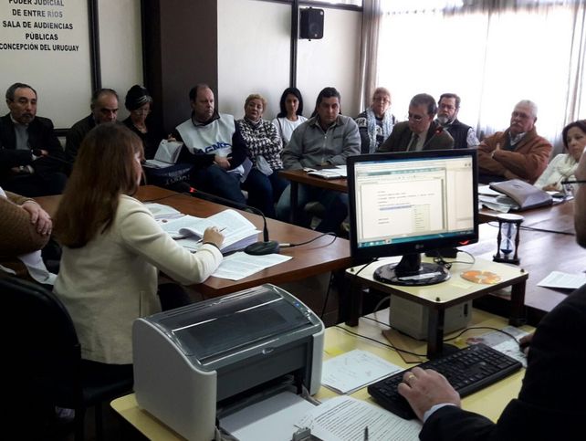Elevaron a juicio oral la causa en la que se investiga la fumigación de campos aledaños a la Escuela Nº 44