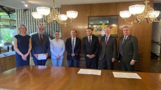La FNGA y ProMendoza firmaron un convenio para fortalecer el comercio internacional