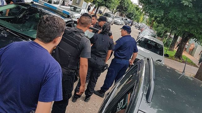 Sucedió a las 12 en Capitán Bermúdez. Isaac Gabriel Muñoz de 23 años opuso una tenaz resistencia a los dos ladrones