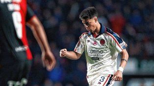 San Lorenzo empató sin goles ante Newells en el Nuevo Gasómetro
