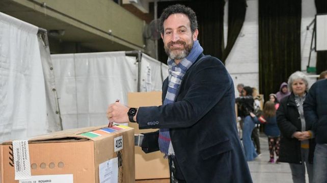 Sukerman votó en la escuela Dante Alighieri.