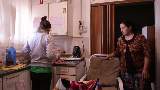Las mamás de FundNeo, a corazón partido
