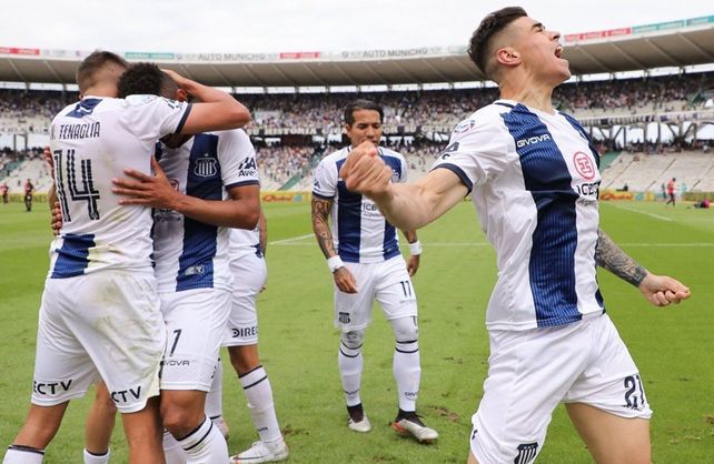 Talleres se puso de pie ante el Newells de Kudelka