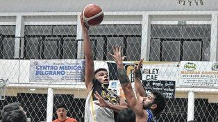 Estudiantes pasó a liderar el campeonato paranaense.