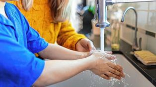 ¿Cómo darme cuenta si el tanque de agua necesita una limpieza? Tips de cuidado