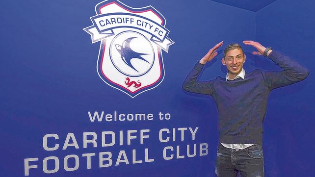 La vida. El delantero santafesino Emiliano Sala festejó cuando fue transferido de Nantes a Cardiff.