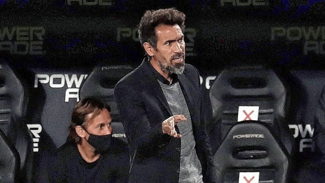 Los negativos números de Eduardo Domínguez ante los equipos grandes.