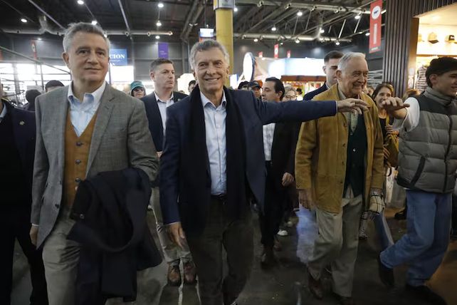 Mauricio Macri visitó el predio ferial ubicado en el barrio de Palermo.