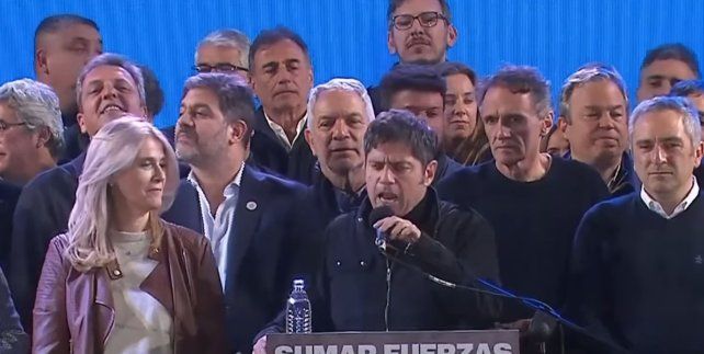 Kicillof: Las urnas le dijeron a Milei que no insulte a la democracia