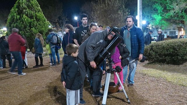 La astronomía adquiere interés, y renace como actividad y hobby