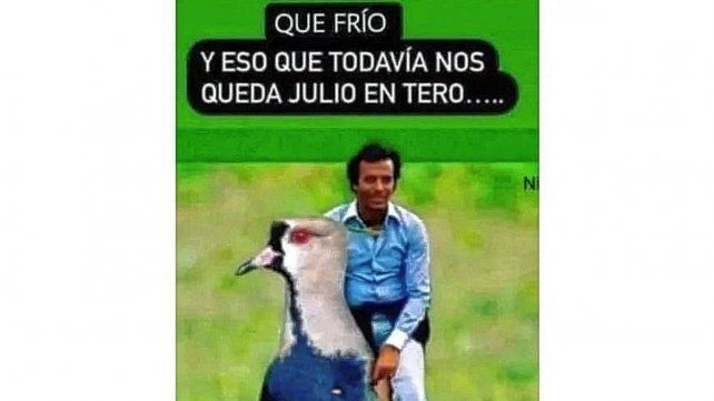 Cambia el mes y vuelven los memes de Julio Iglesias