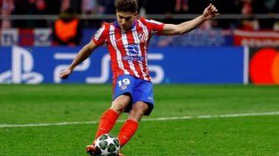 El supuesto doble toque de Julián Álvarez a la pelota que complicó al Atlético de Madrid en los penales ante el Real Madrid.