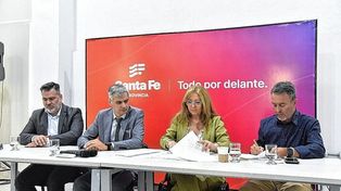 El convenio contempla canales de comunicación para consultas y reclamos, prioriza el tratamiento de servicios y bienes turísticos y permite audiencias virtuales.