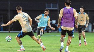 Argentina cayó al tercer puesto del Ranking FIFA tras el avance de Francia