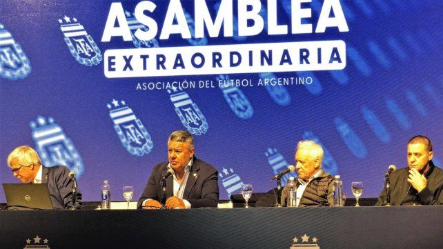 Oficial: AFA eliminó un descenso de la liga profesional.
