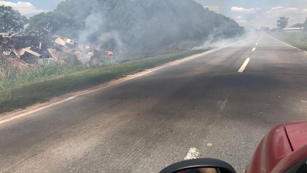 Al mal estado de la ruta 11, se le suma la desidia y el abandono