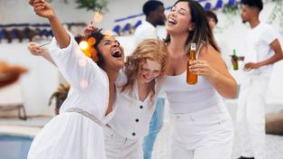 Vestirse de blanco en Año Nuevo ya es un clásico