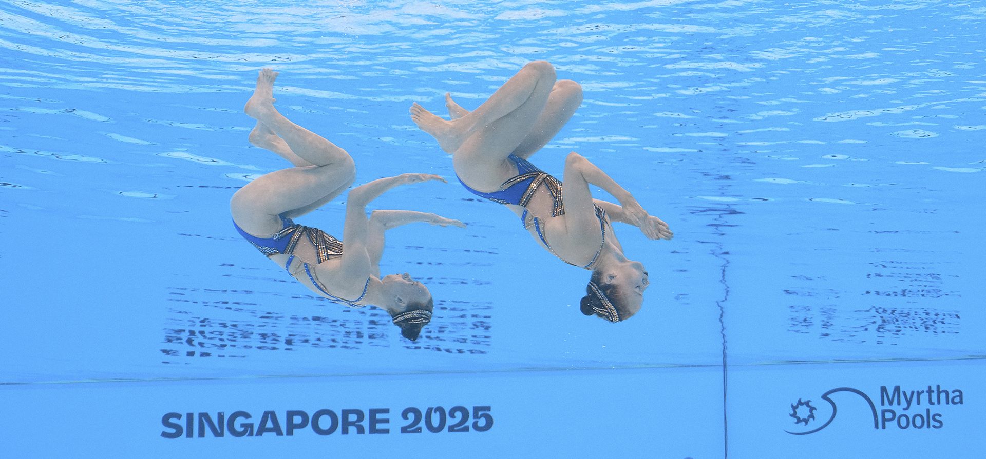 Anastasia Bayandina y Romane Lunel, de Francia, compiten en la prueba preliminar técnica de dúo femenino de natación artística en el Campeonato Mundial de Natación en Singapur, el viernes 18 de julio de 2025. (Foto AP/Lee Jin-man) Anastasia Bayandina y Romane Lunel, de Francia, compiten en la prueba preliminar técnica de dúo femenino de natación artística en el Campeonato Mundial de Natación en Singapur, el viernes 18 de julio de 2025. (Foto AP/Lee Jin-man)