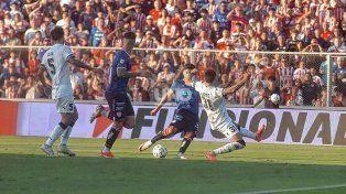 La última vez que Unión y Vélez se enfrentaron, fue triunfo del Tate en el 15 de Abril 1-0.