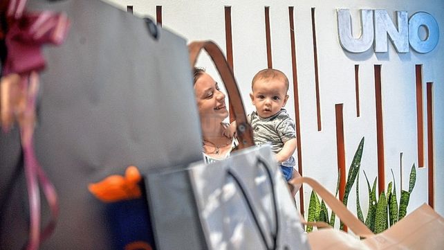 Juliana Ledesma jugó con UNO y ganó 200.000 pesos en premios
