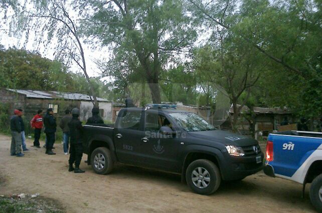 Detenidos y armas secuestradas en allanamientos en Alto Verde