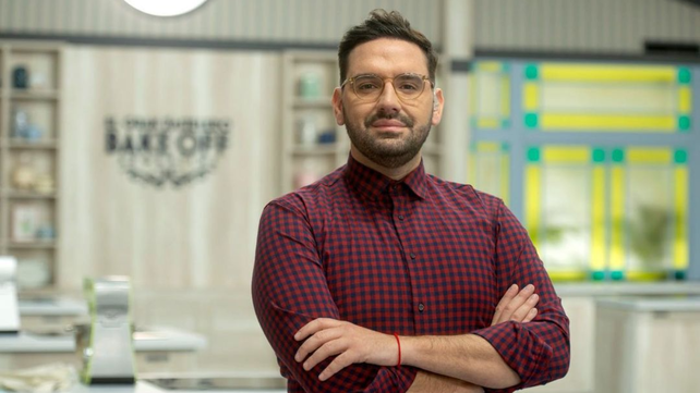 Damián Betular se convirtió en el pastelero más reconocido de la Argentina y uno de los chefs más famosos del país.