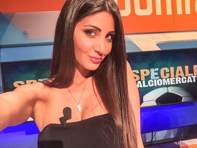 Las fotos de la increíble modelo italiana que rompió el corazón de Giovanni Simeone