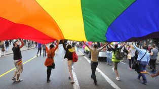 ¿Por qué se celebra hoy el Día contra la Homofobia?