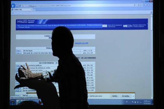 La pizarra digital se asoma a las aulas de las escuelas santafesinas
