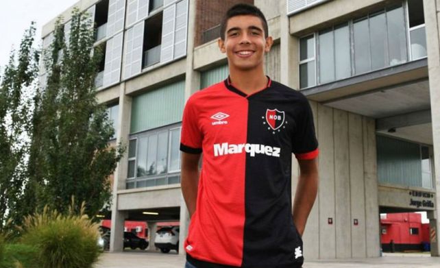 Juan Sforza aún no debutó en primera división