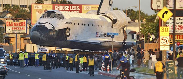 adjunto al refuerzo del transbordador espacial