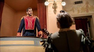 La Municipalidad de Paraná inició los festejos por el Día de la Independencia con la tradicional Gala Patria en el Teatro 3 de Febrero.